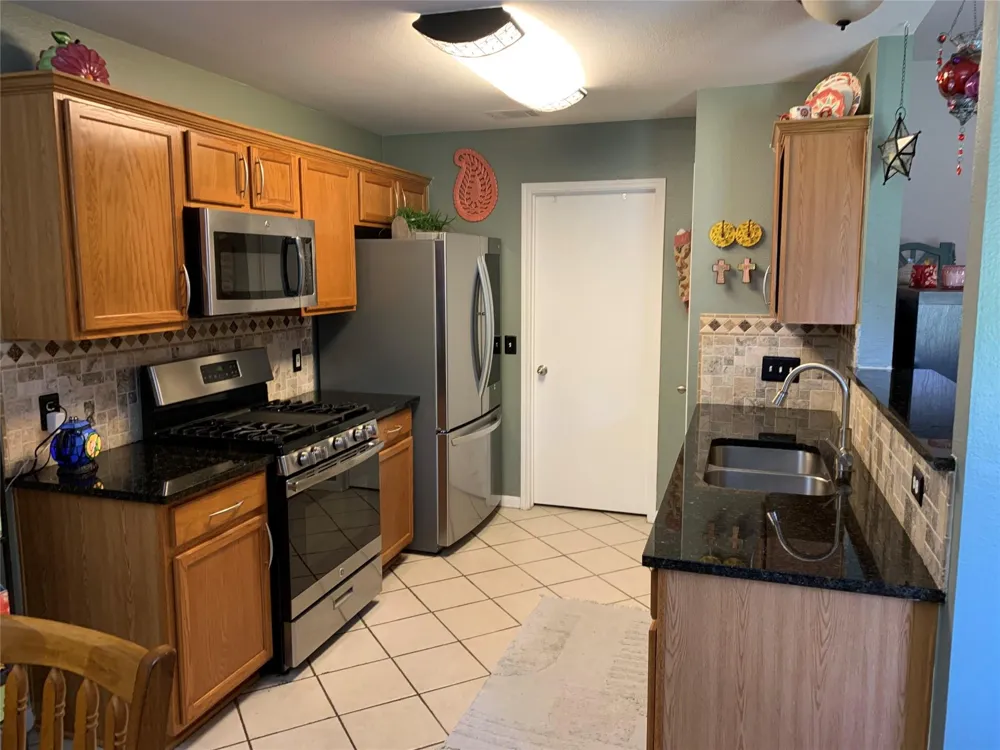 1303 Nightshade Lane Leander, TX 78641
