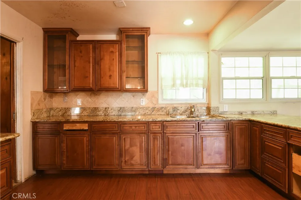 3485 Harding Riverside, CA 92506