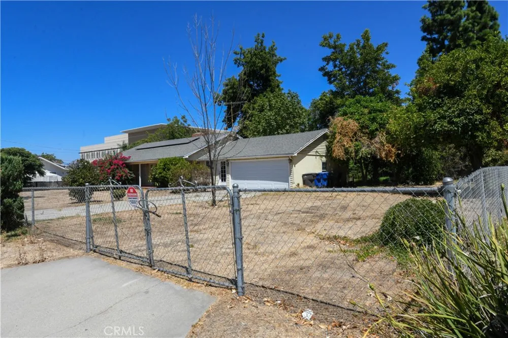 3485 Harding Riverside, CA 92506