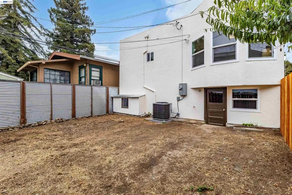 422 Monterey St Vallejo, CA 94590