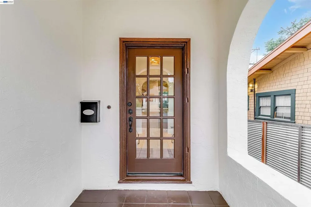 422 Monterey St Vallejo, CA 94590