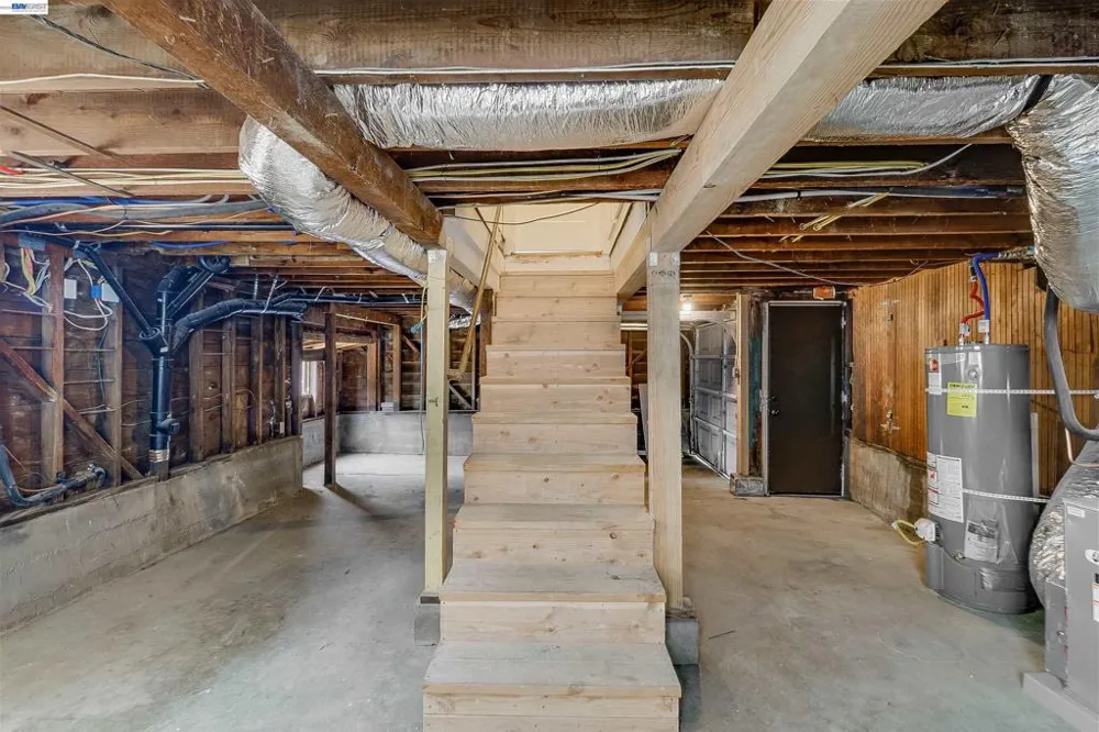 422 Monterey St Vallejo, CA 94590