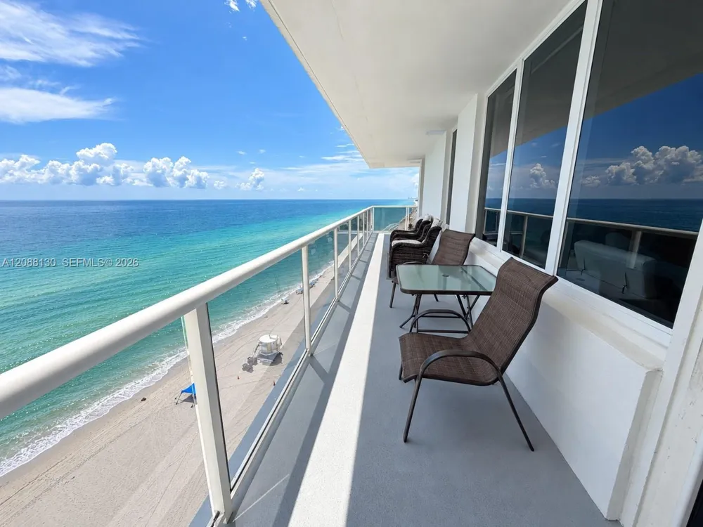 3725 S Ocean Dr #1402 Hollywood, FL 33019