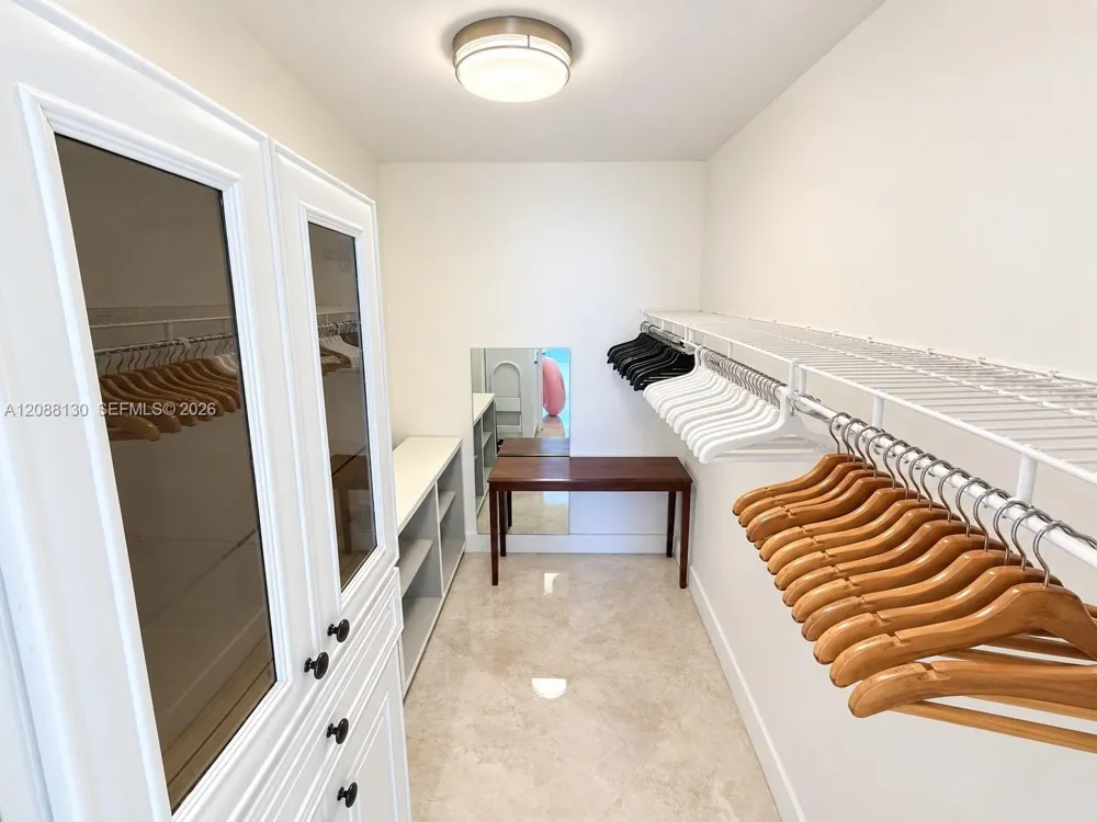 3725 S Ocean Dr #1402 Hollywood, FL 33019