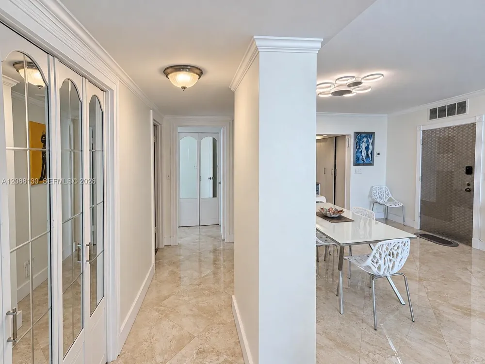 3725 S Ocean Dr #1402 Hollywood, FL 33019