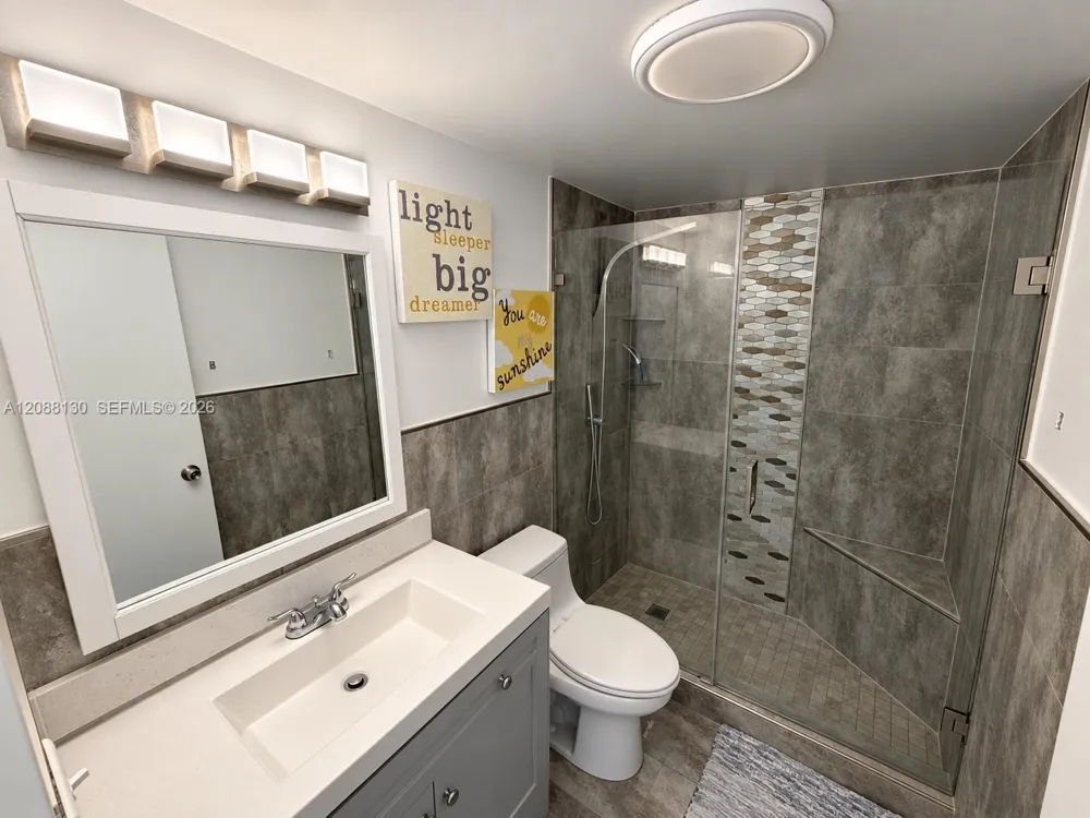 3725 S Ocean Dr #1402 Hollywood, FL 33019
