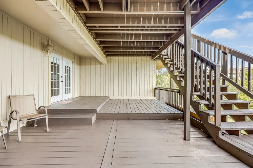 125 Comanche Point Point Venture, TX 78645