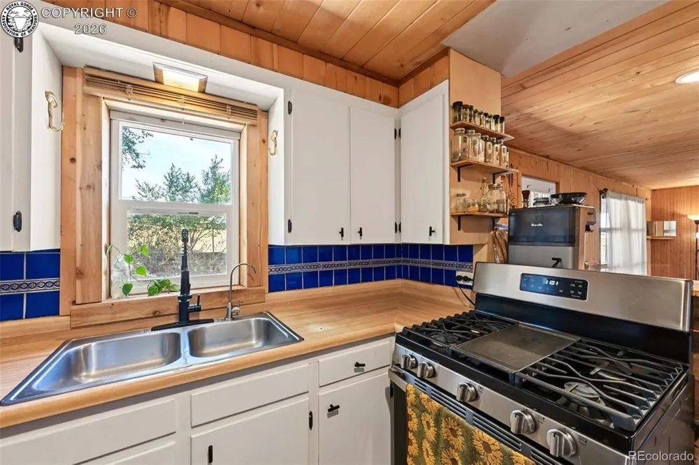 26138 State Highway 96 Wetmore, CO 81253