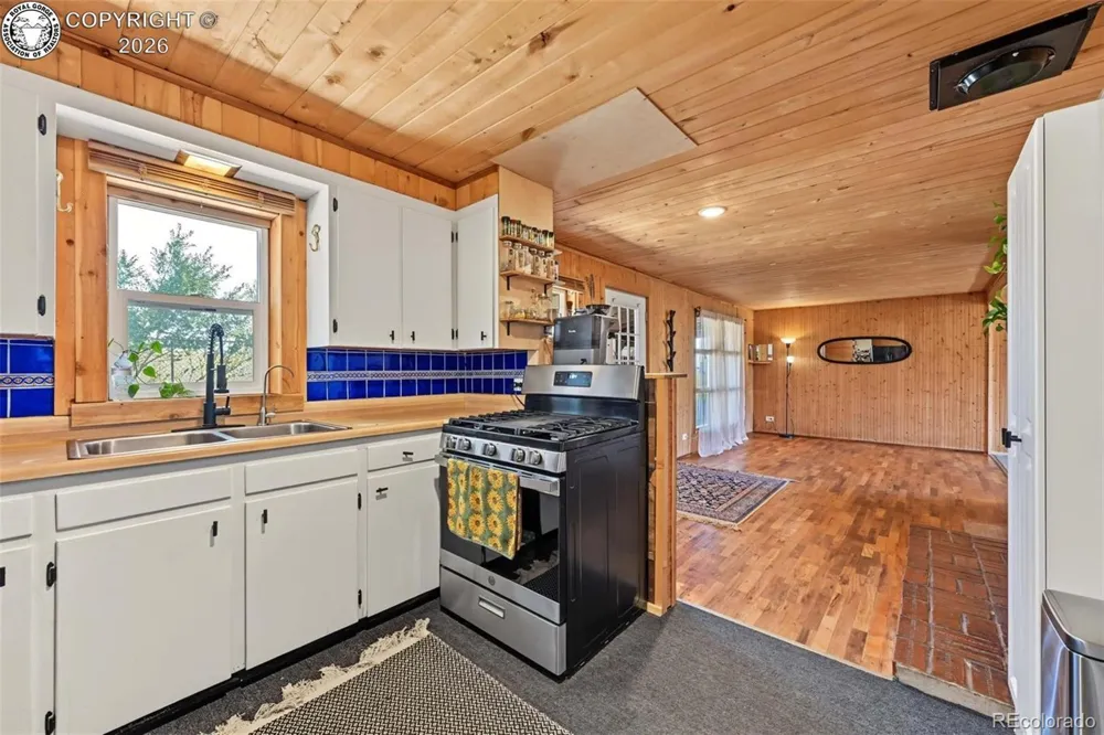 26138 State Highway 96 Wetmore, CO 81253