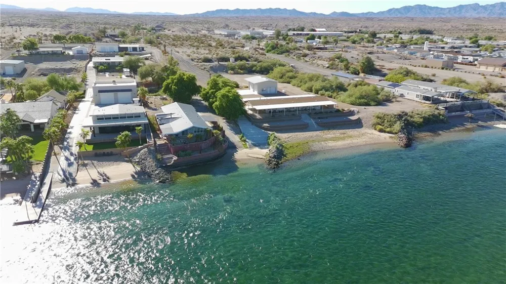 3950 Wetmore Needles, CA 92363