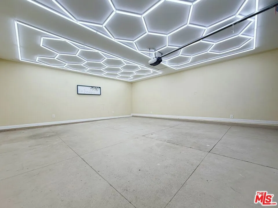 359 Blackshear Avenue Los Angeles, CA 90022
