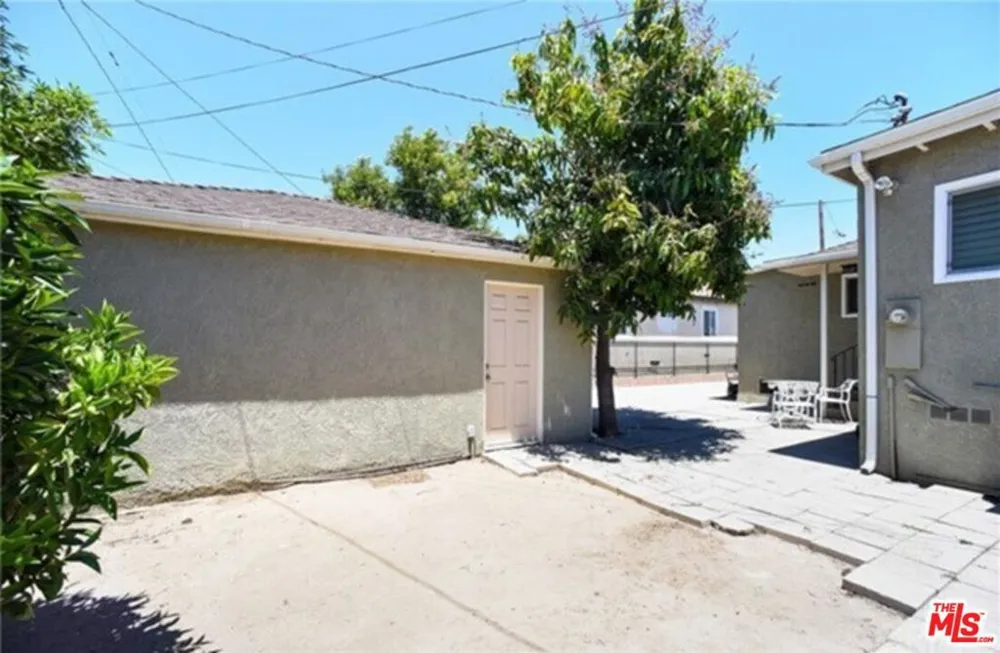359 Blackshear Avenue Los Angeles, CA 90022
