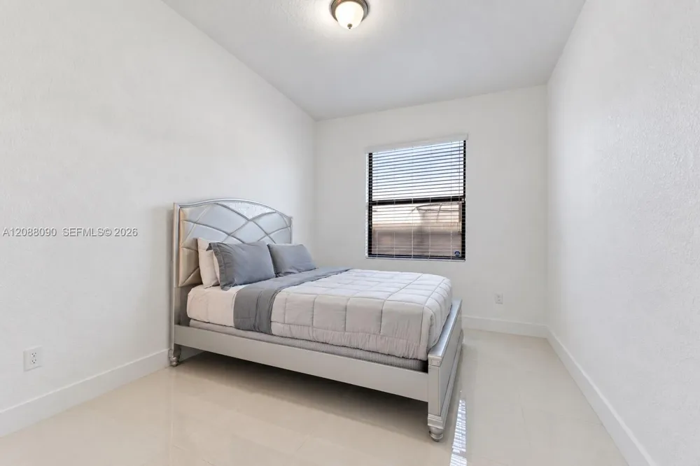 14540 SW 22nd St Miami, FL 33175