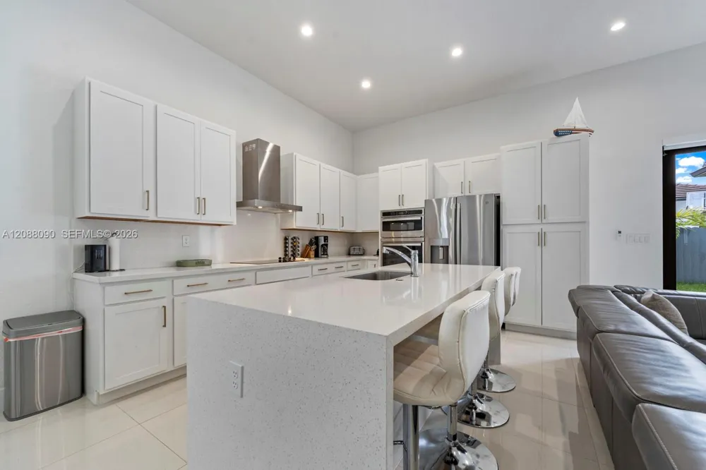 14540 SW 22nd St Miami, FL 33175