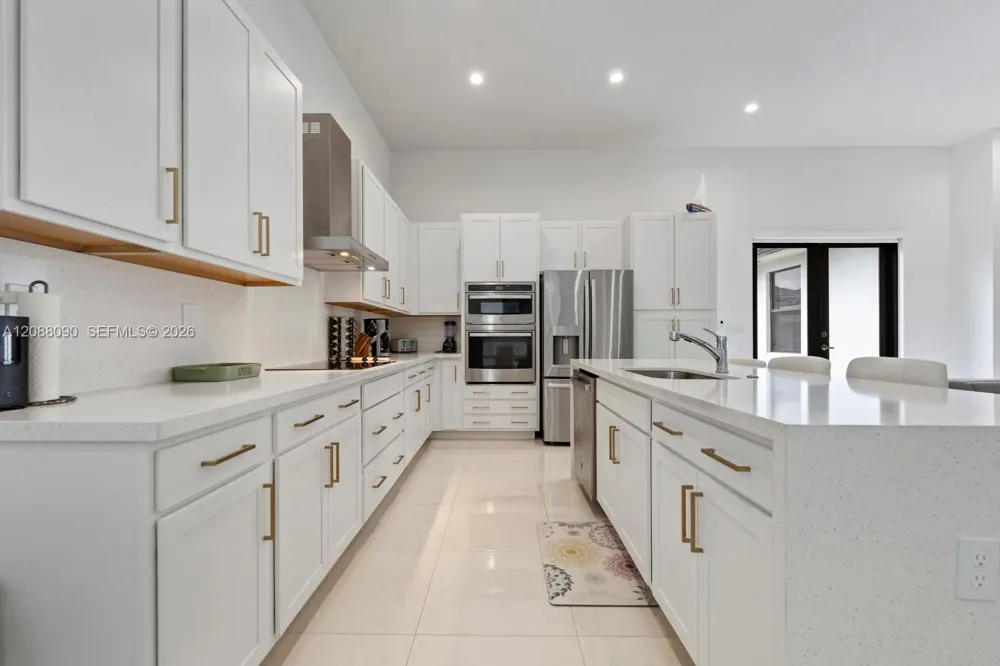 14540 SW 22nd St Miami, FL 33175