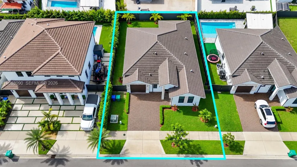14540 SW 22nd St Miami, FL 33175