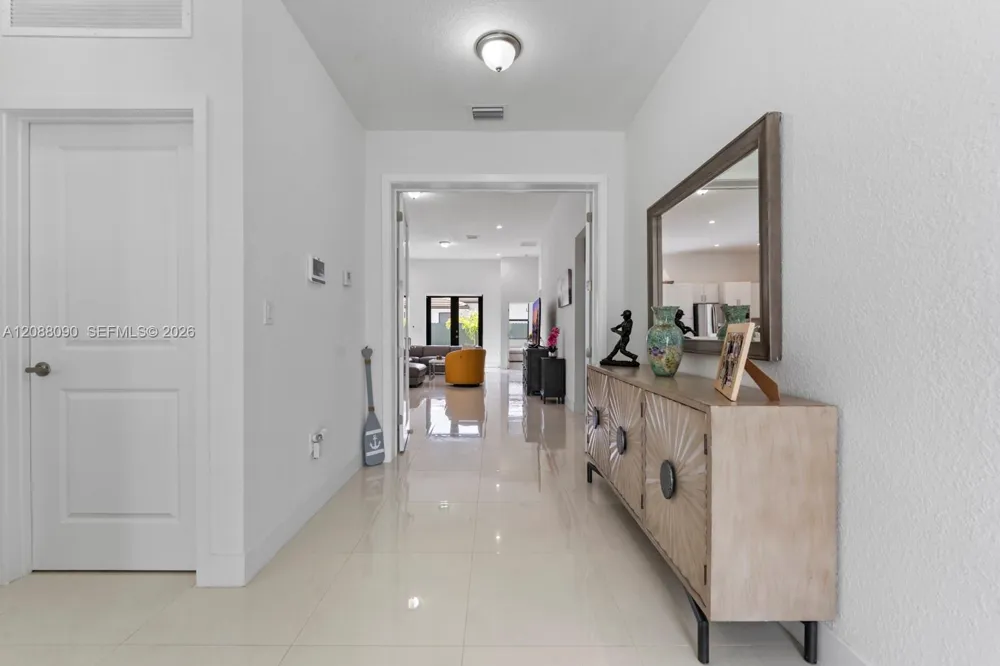 14540 SW 22nd St Miami, FL 33175