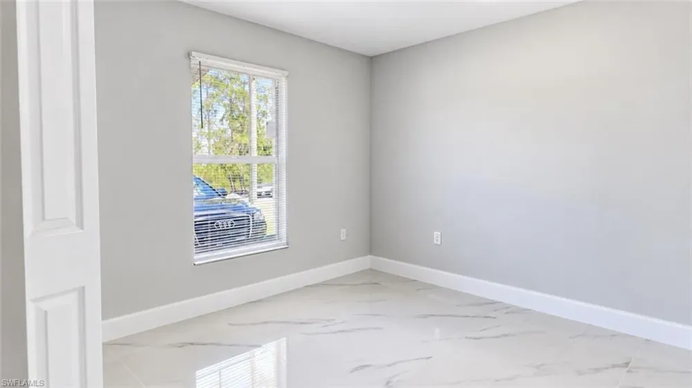 304 mcarthur blvd Lehigh Acres, FL 33974