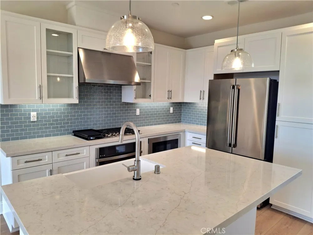 3555 Via Nido Carlsbad, CA 92009