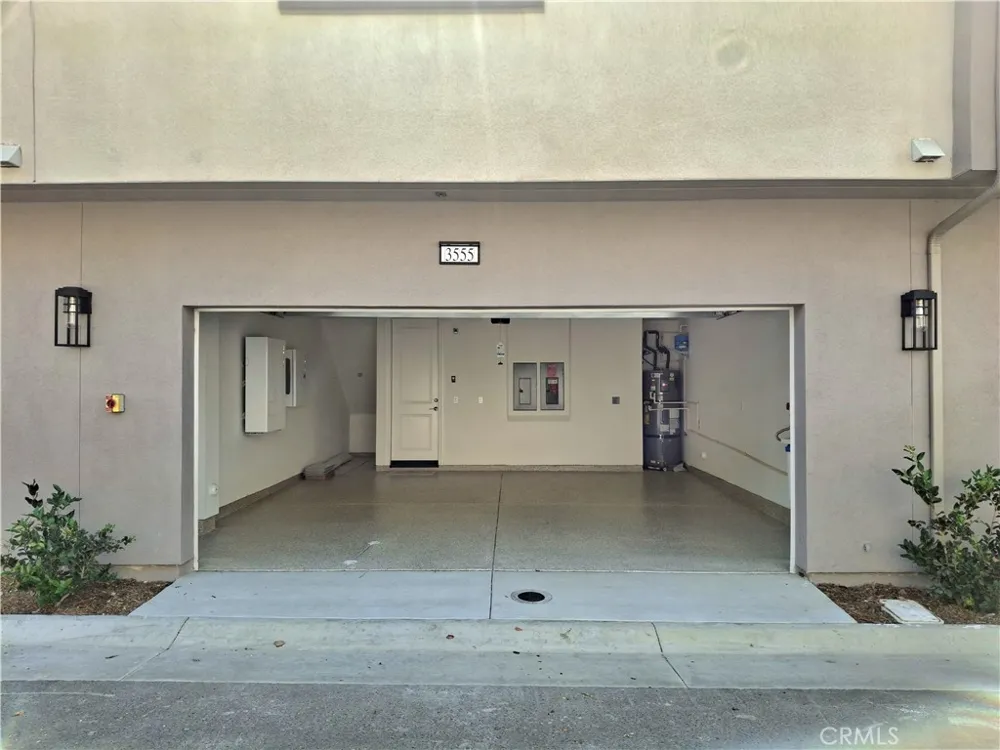 3555 Via Nido Carlsbad, CA 92009
