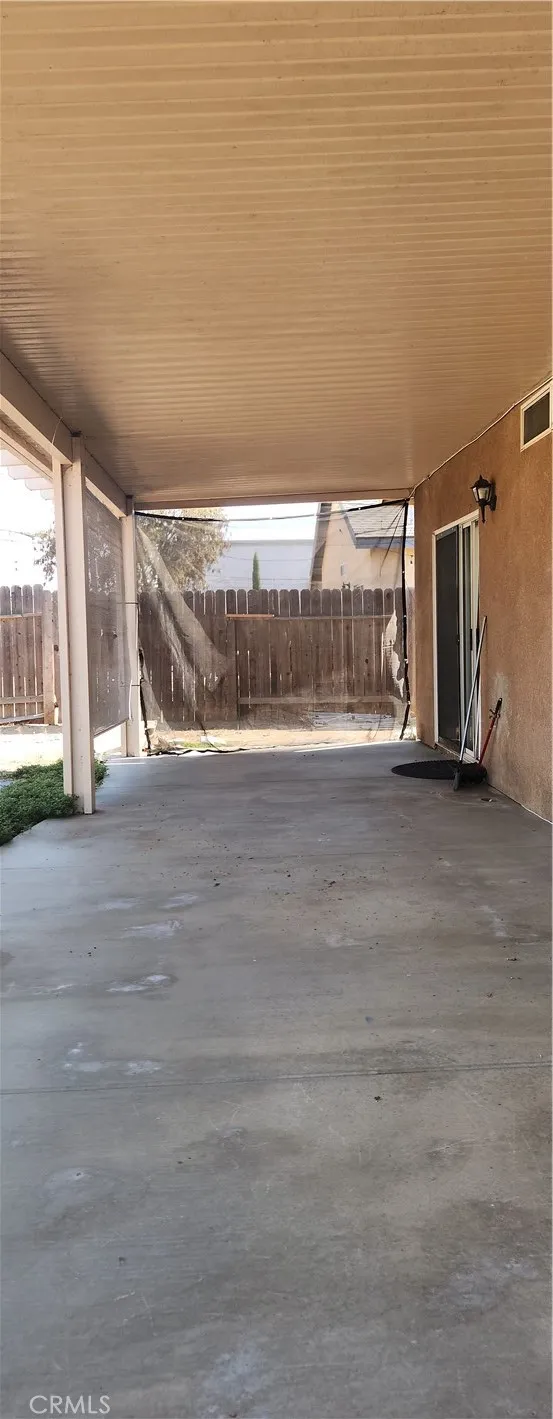 6454 Lake Riverside, CA 92503