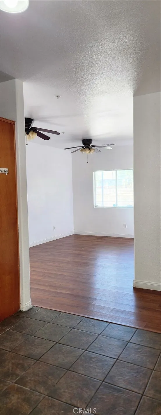 6454 Lake Riverside, CA 92503
