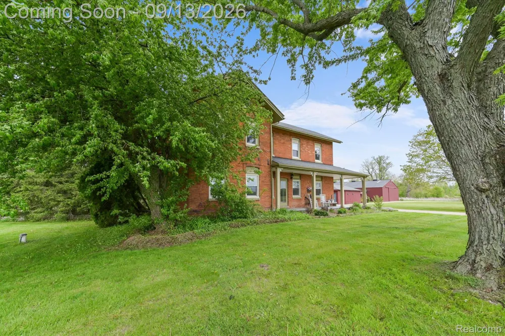 12242 S Stoney Creek Road Exeter Township, MI 48159