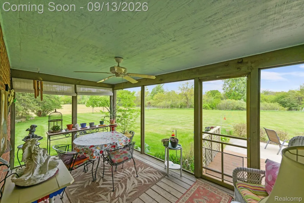 12242 S Stoney Creek Road Exeter Township, MI 48159
