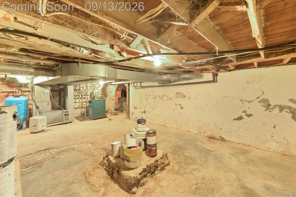 12242 S Stoney Creek Road Exeter Township, MI 48159