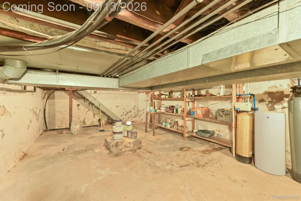 12242 S Stoney Creek Road Exeter Township, MI 48159