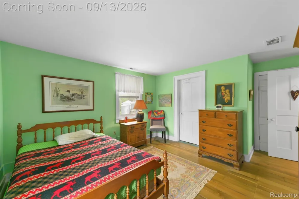 12242 S Stoney Creek Road Exeter Township, MI 48159