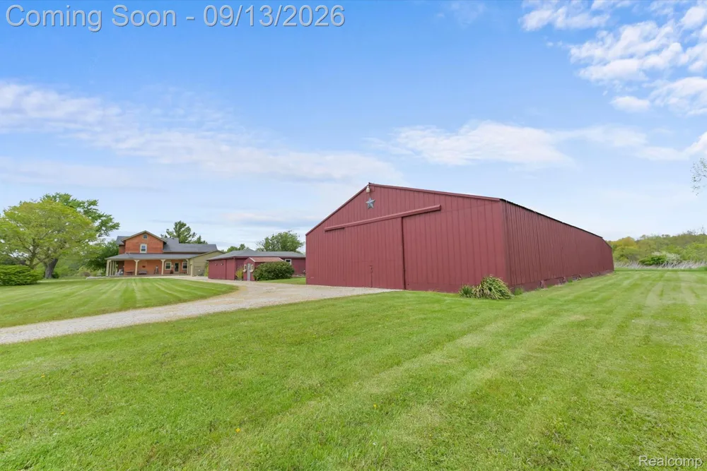 12242 S Stoney Creek Road Exeter Township, MI 48159