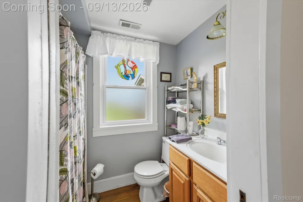12242 S Stoney Creek Road Exeter Township, MI 48159