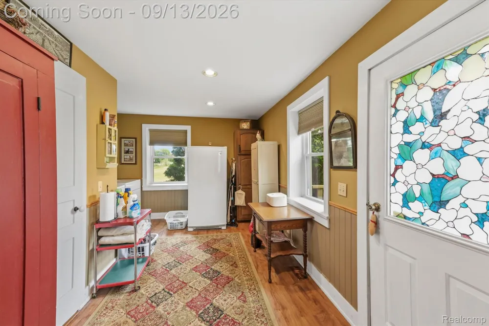 12242 S Stoney Creek Road Exeter Township, MI 48159