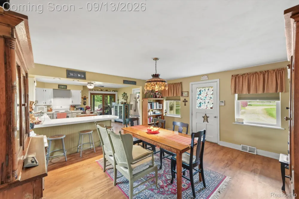 12242 S Stoney Creek Road Exeter Township, MI 48159