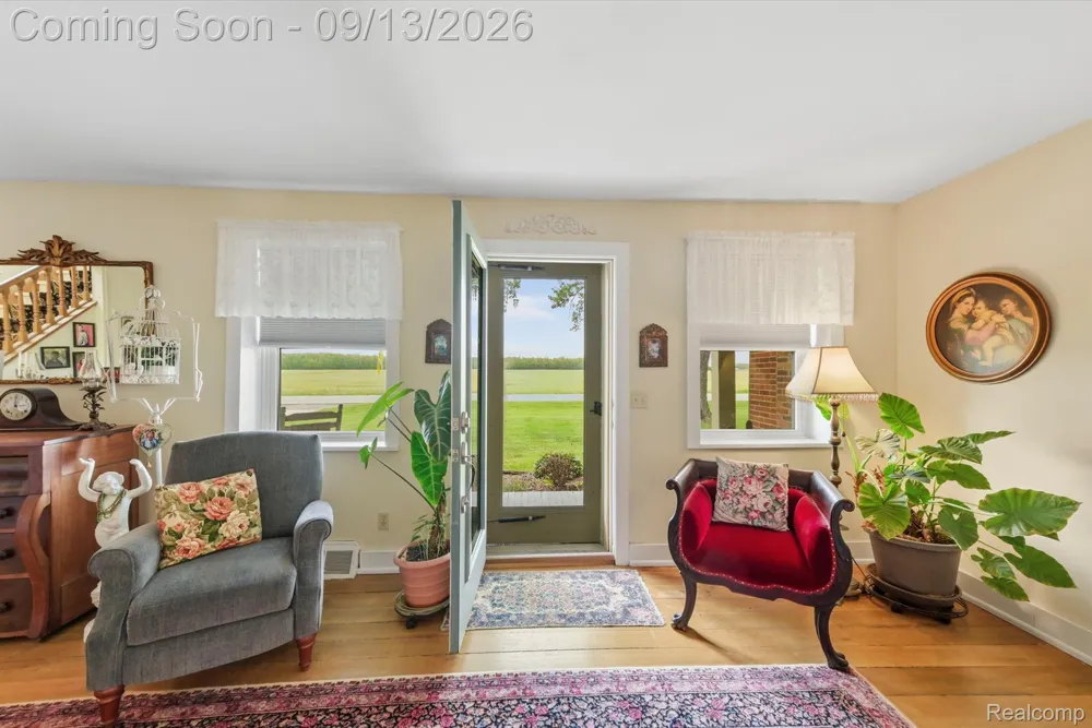 12242 S Stoney Creek Road Exeter Township, MI 48159