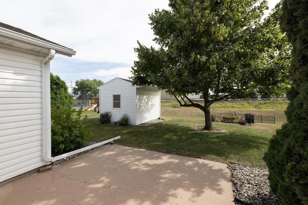 807 Morningside Drive Casselton, ND 58012
