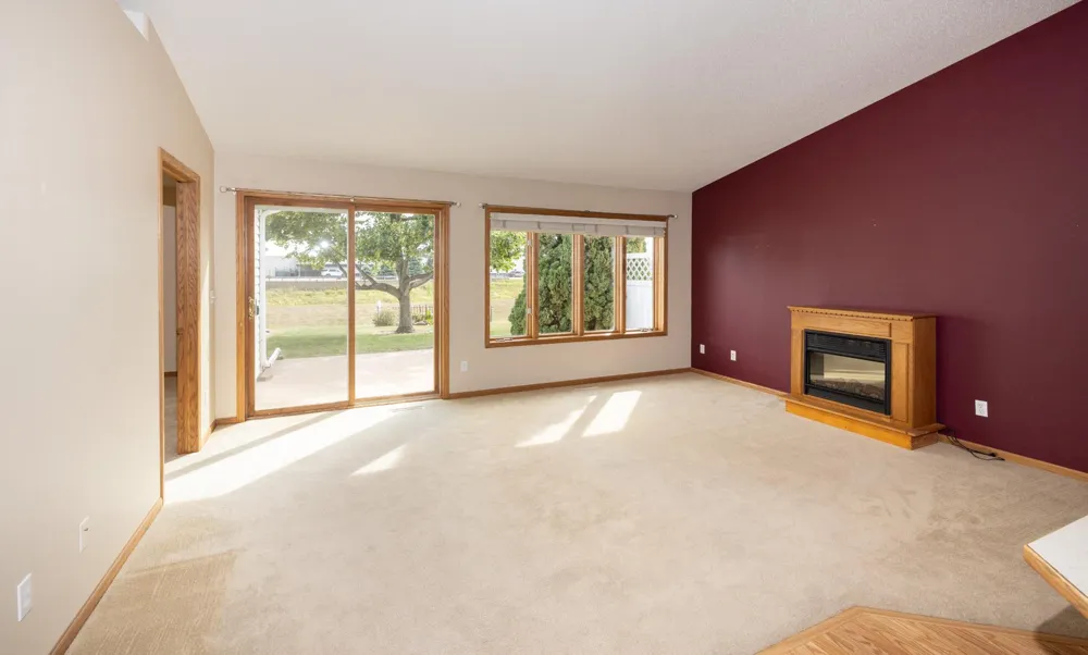 807 Morningside Drive Casselton, ND 58012