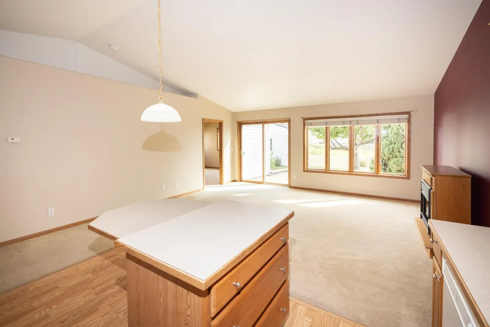 807 Morningside Drive Casselton, ND 58012