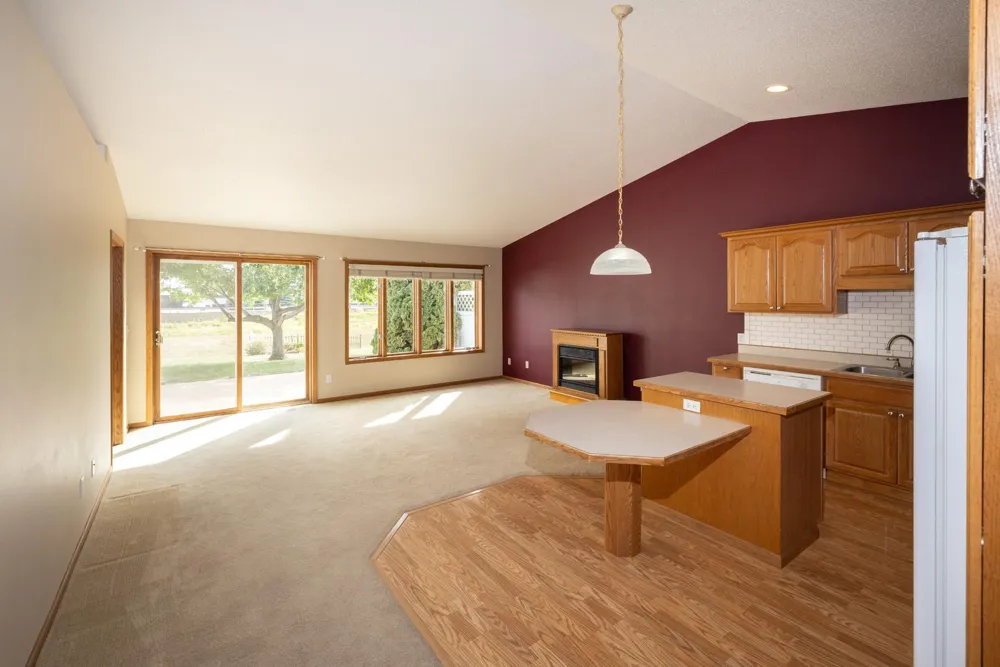 807 Morningside Drive Casselton, ND 58012