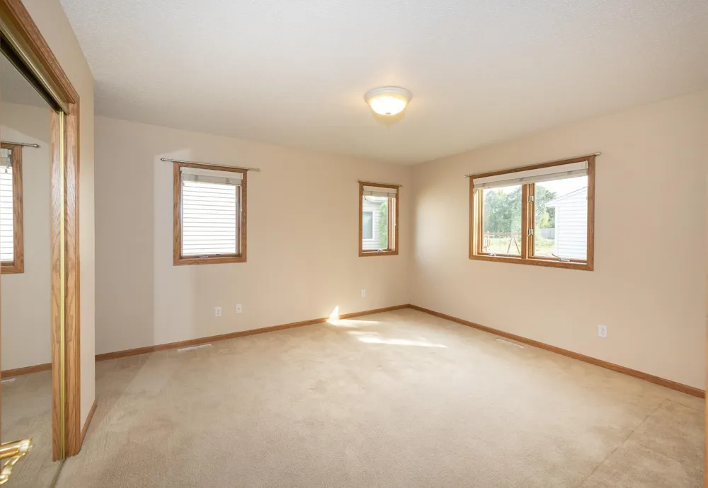 807 Morningside Drive Casselton, ND 58012