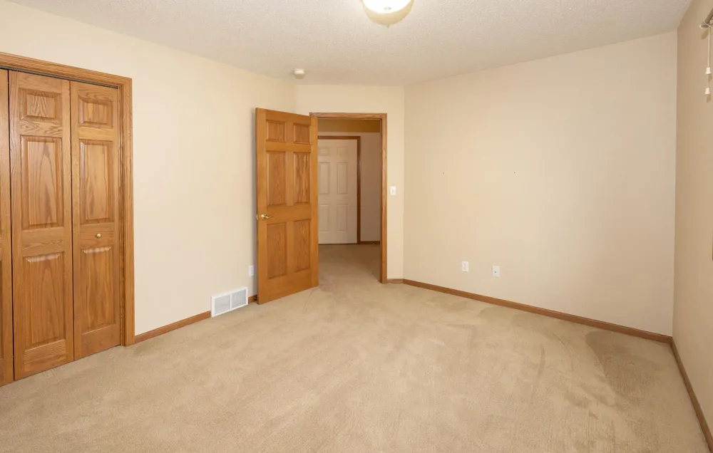 807 Morningside Drive Casselton, ND 58012
