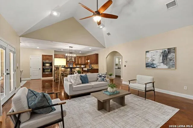 11154 Moorway Helotes, TX 78023
