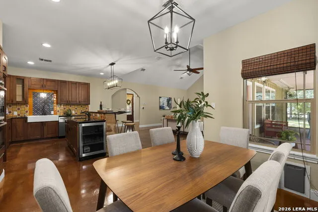 11154 Moorway Helotes, TX 78023