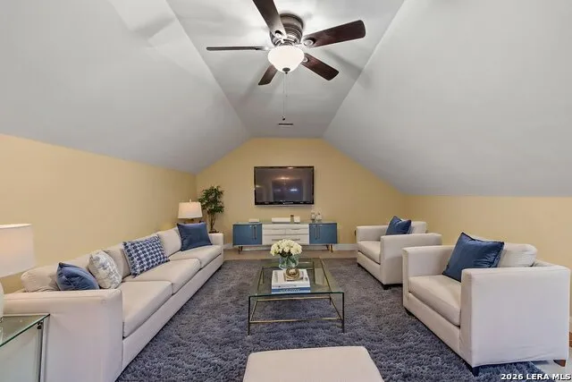 11154 Moorway Helotes, TX 78023