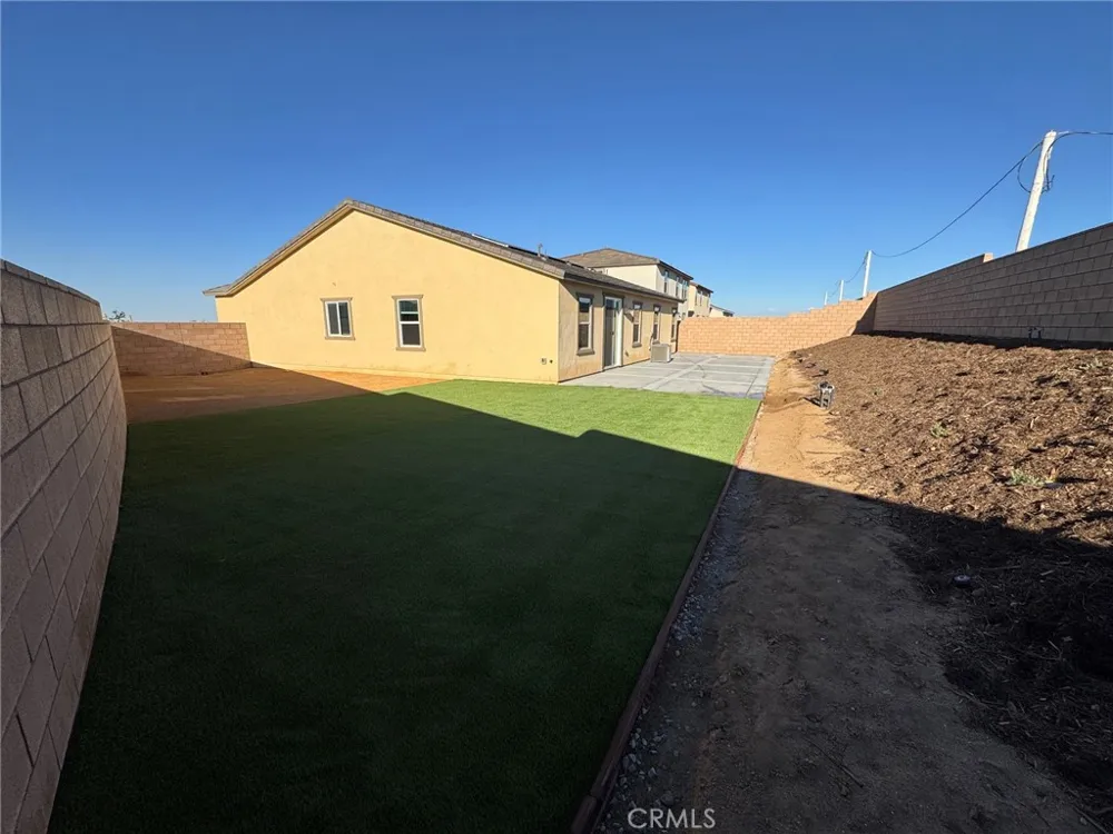 10661 Sea Ace Place Victorville, CA 92392