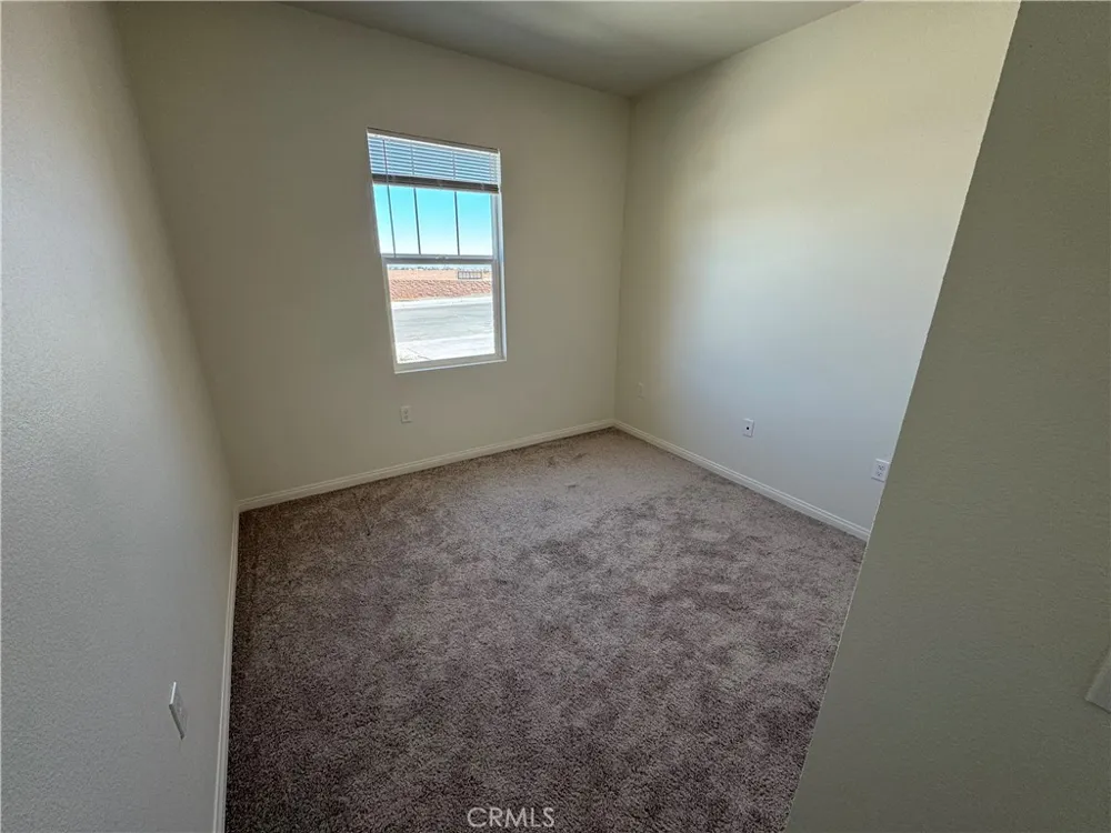 10661 Sea Ace Place Victorville, CA 92392