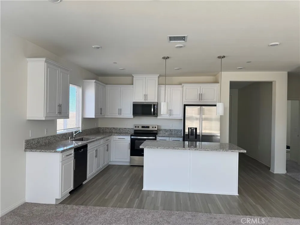 10661 Sea Ace Place Victorville, CA 92392