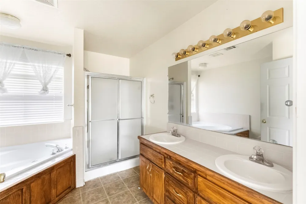 17760 County Road 3518 Ada, OK 74820