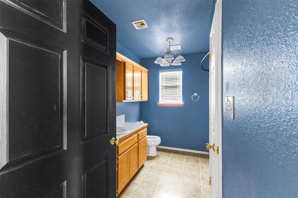 17760 County Road 3518 Ada, OK 74820